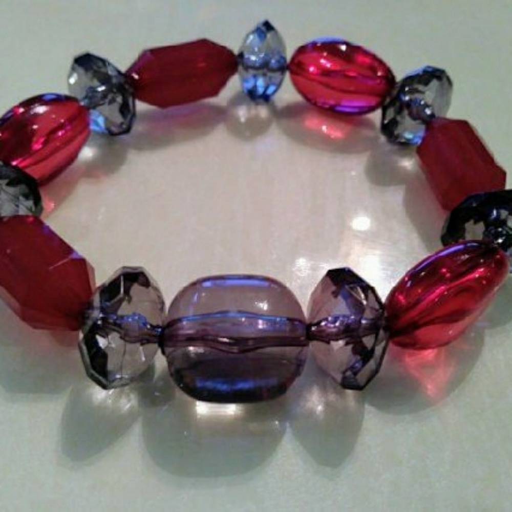 Red/Gray Crystal Bracelet